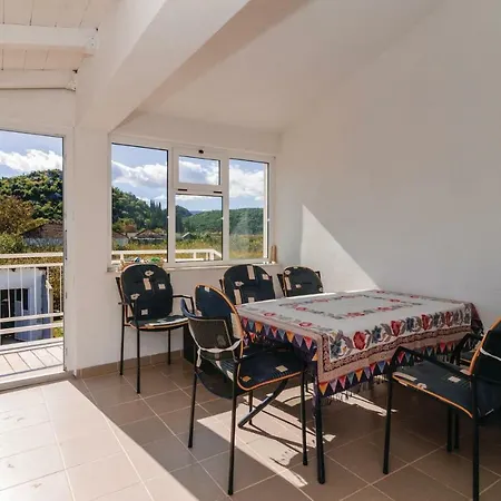 Two-bedroom Holiday In Opuzen Opuzen (Dubrovnik-Neretva)